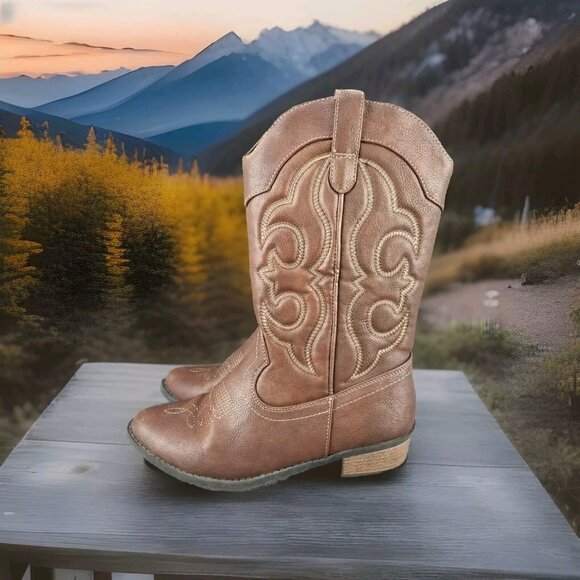 Cat & Jack Other - ✅Cat & Jack Cowgirl Western Boots Girls Size 5 Brown Faux Leather Side Zip